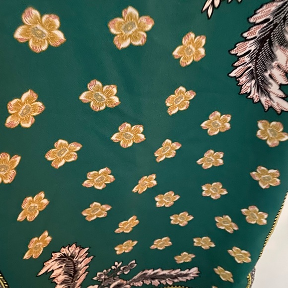 New Zara Floral Green Sleeveless dress - Picture 10 of 11